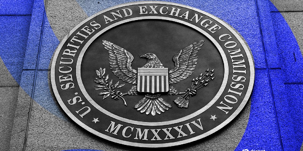 SEC Bought a Billion Airline Records to Track Travelers—Likely Without a Warrant