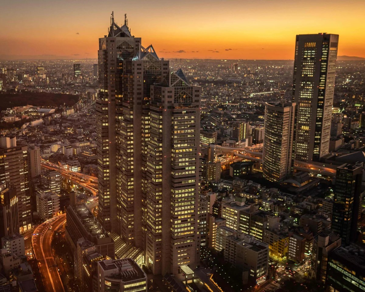 Yen soars as Bank of Japan tipped to raise interest rates
