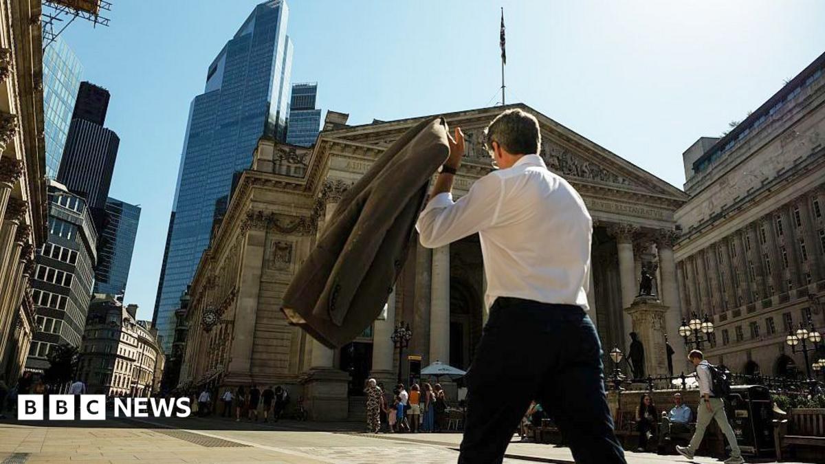 Borrowing surge puts pressure on chancellor ahead of Budget