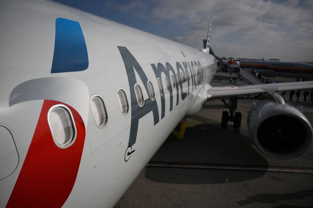 American Airlines forecasts bigger loss in 2026 on fuel spike, plans to slow growth next year