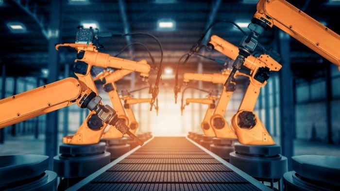 Labor Shortage Is Forcing a Robot Revolution in U.S. Manufacturing