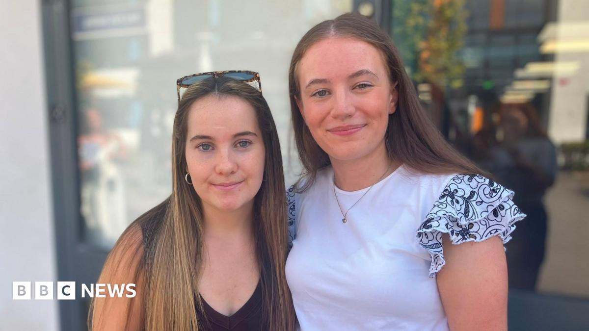 More students planning to live at home for university over 'insane' living costs