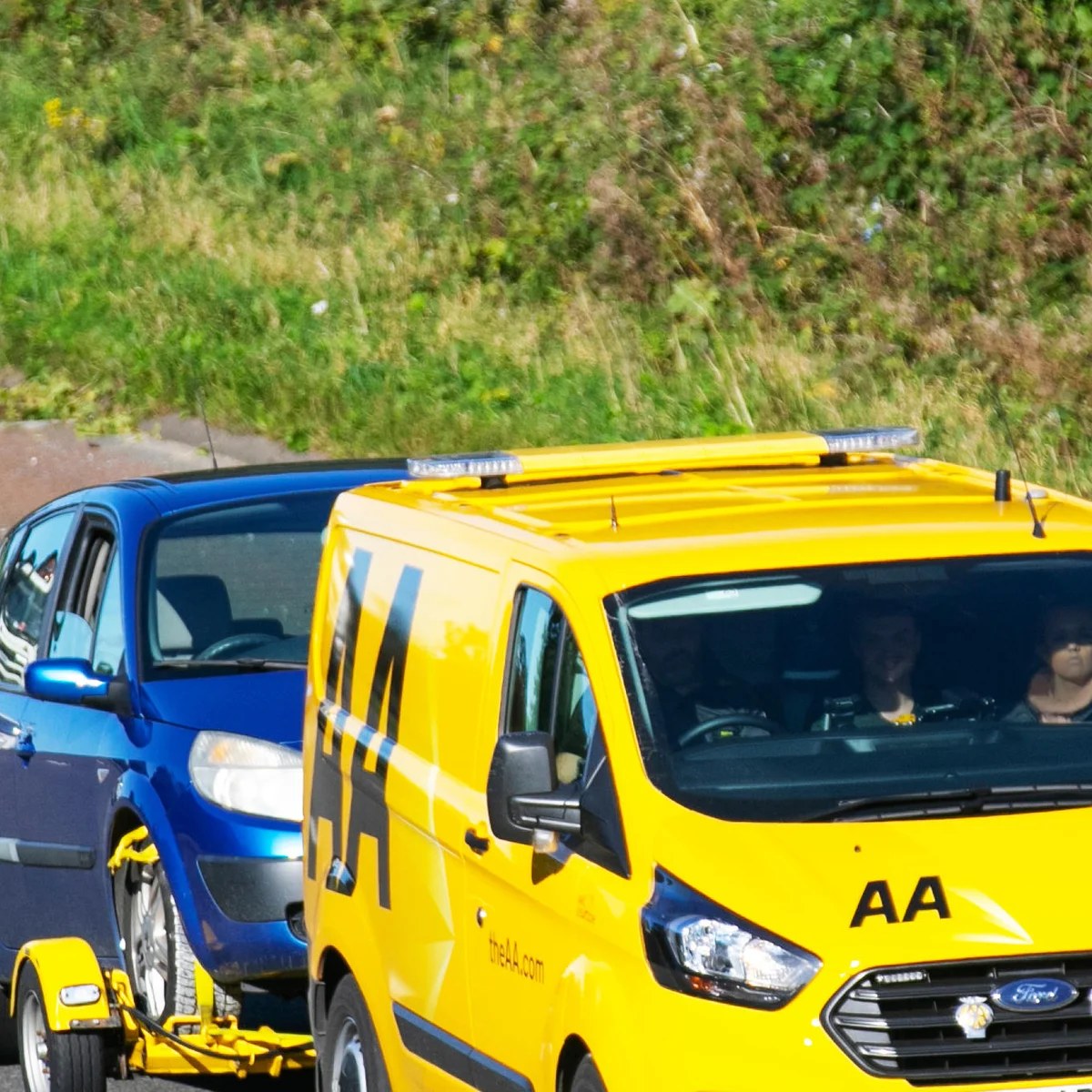 AA could face £5bn takeover move by German insurer Allianz, reports claim