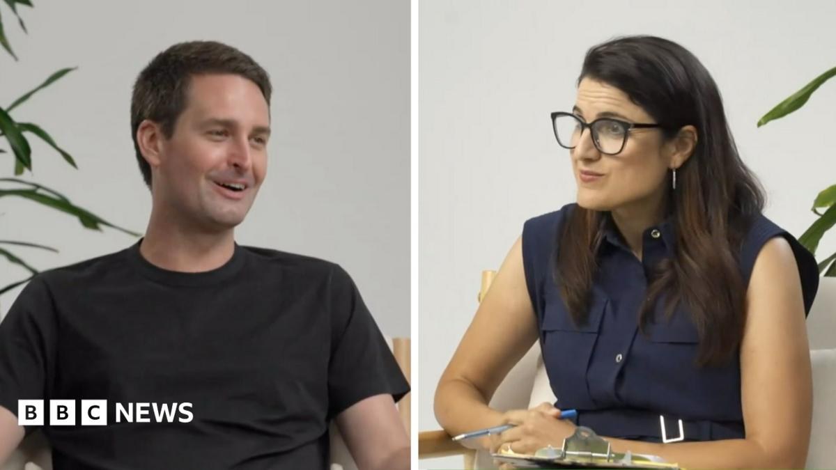 Snapchat open to putting time limits on teens, boss tells BBC