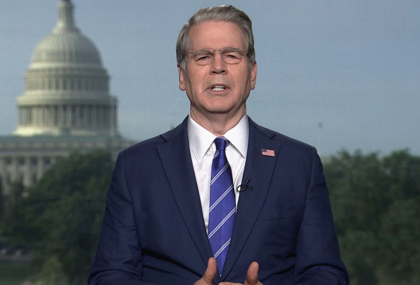 U.S. to use economic tactics on Iran 'that have never been seen'; Navy works to relieve troubled carrier USS Abraham Lincoln