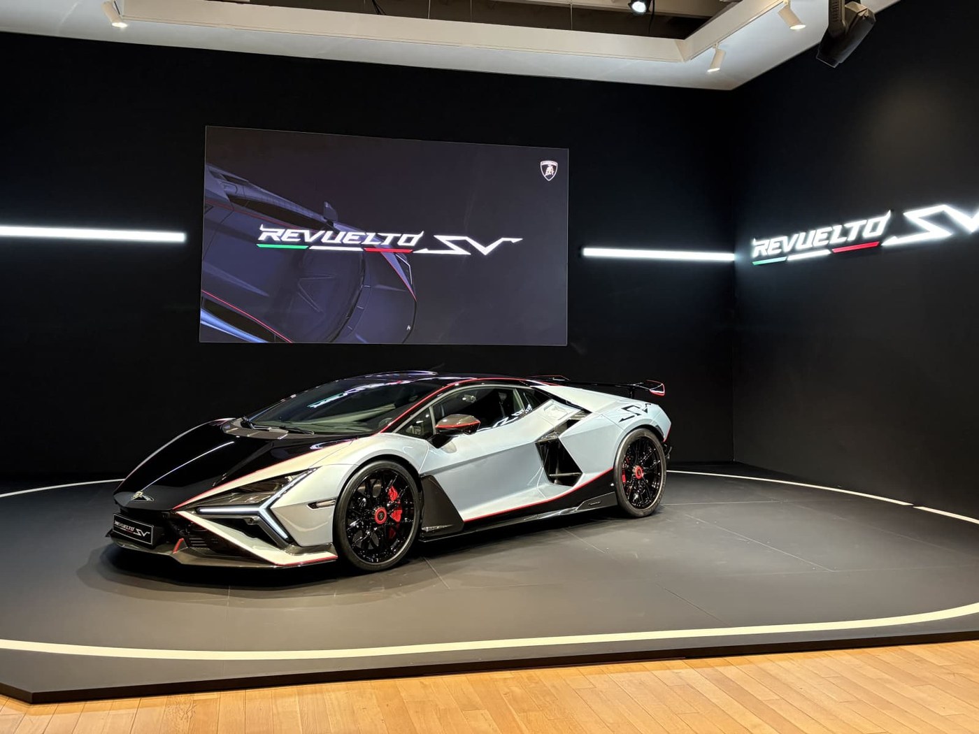 Lamborghini unveils Revuelto SV, its most powerful production car ever