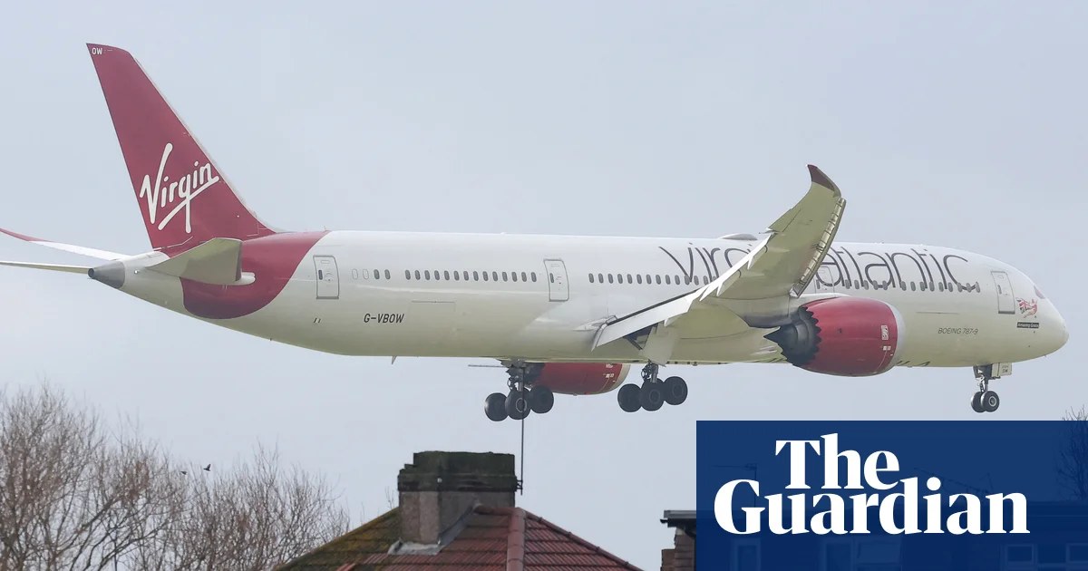 Heathrow third runway likely to affect health of millions nearby, official report warns