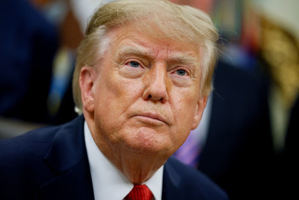 Trump to be sued by MS NOW, CNN, Politico to reverse White House ban