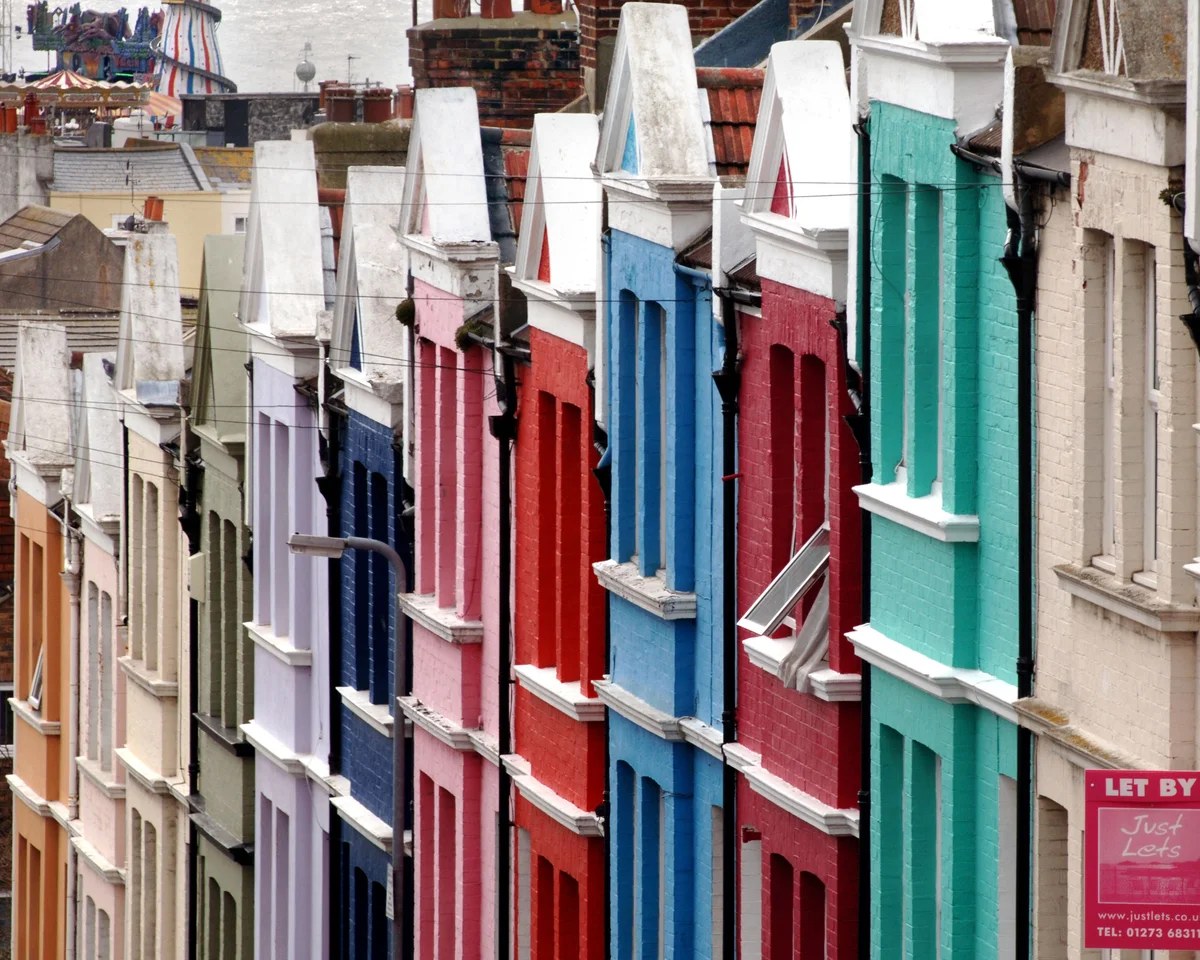 UK house prices fall for first time since 2023, led by London and south-east